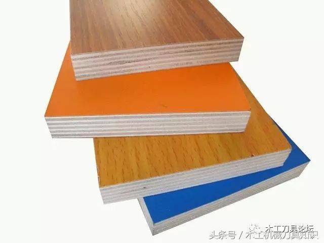 用三聚氰胺树脂浸渍的表层纸,装饰纸,覆盖纸和数层用酚醛树脂浸渍的