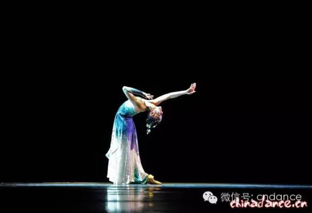 翩若惊鸿:唯美典女子古典舞蹈,美到无法呼吸!