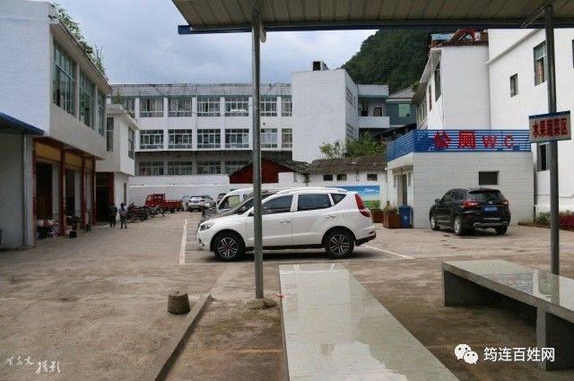 筠连双腾镇这栋四楼一底的漂亮小洋楼被曝光了!