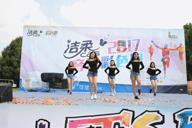 湿身互撩,shi力互粉,这场facetime狂欢你敢约吗?