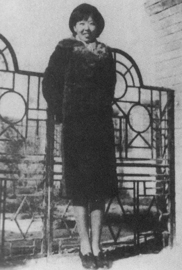 她与张爱玲齐名,被鲁迅称为最有前途的女作家