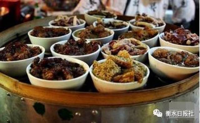 扣碗分肥方,肥片,五花,纯瘦,排骨,鱼肉,鸡肉,海带等.