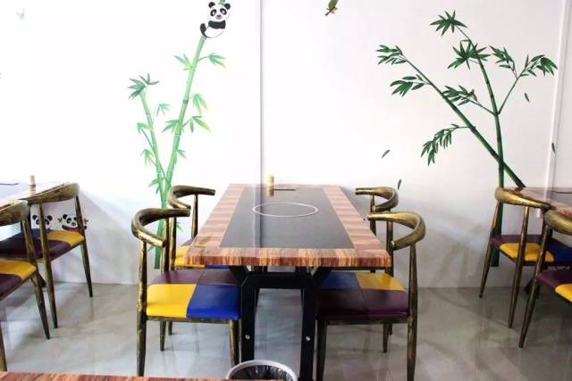 听说过网上6块钱麻辣烫的故事吗?竟在武宣发