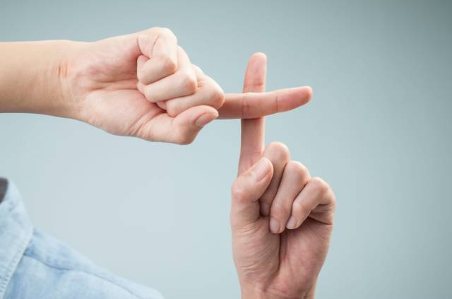 健康 | 手指活动不便有可能是“腱鞘炎”，应尽早干预