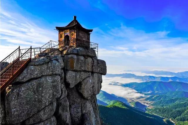 【国庆三日游】中国北方的香格里拉---芦芽山-万年冰洞-悬崖栈道-马伦