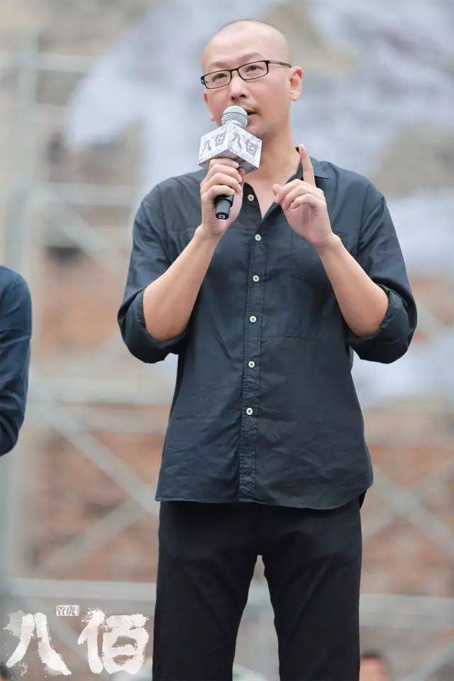 《老炮儿》两年之后,导演管虎携战争新作《八佰》归来