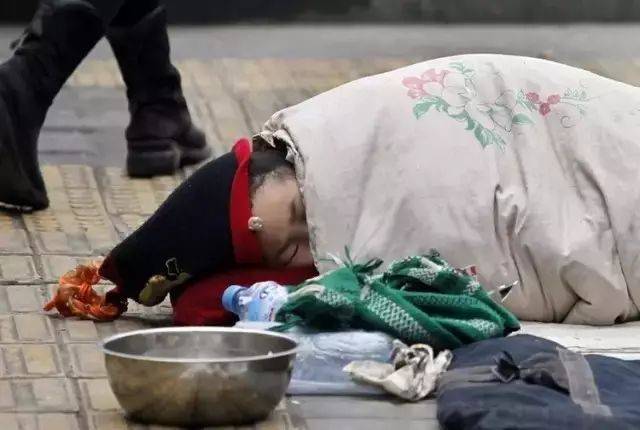 新规!这些人将禁止骑电动车上路!