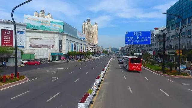 宁海人民大道,中山路违法停车要自动抓拍了!