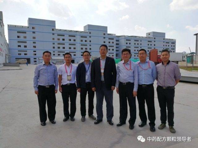 中国中药控股总裁王晓春率队参加2017甘肃省中医药产业博览会,助力