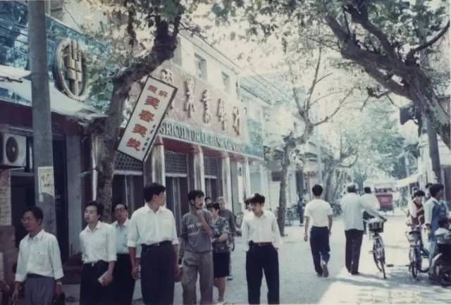 【老照片 云和】90年代新建路,80年代县小,瓯江.你记起了多少?