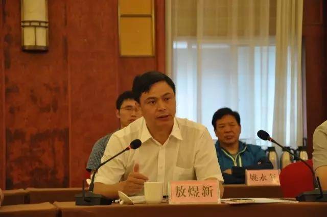 德清县委副书记敖煜新