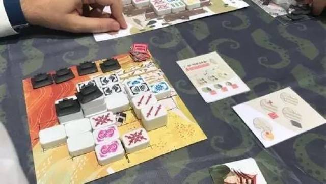 麻将也能用来建房子了 《四季之森》画师担当的《dragon castle》