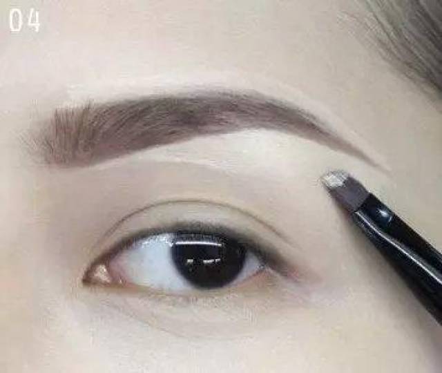 欧美上扬眉的画法 四步打造立体眉形