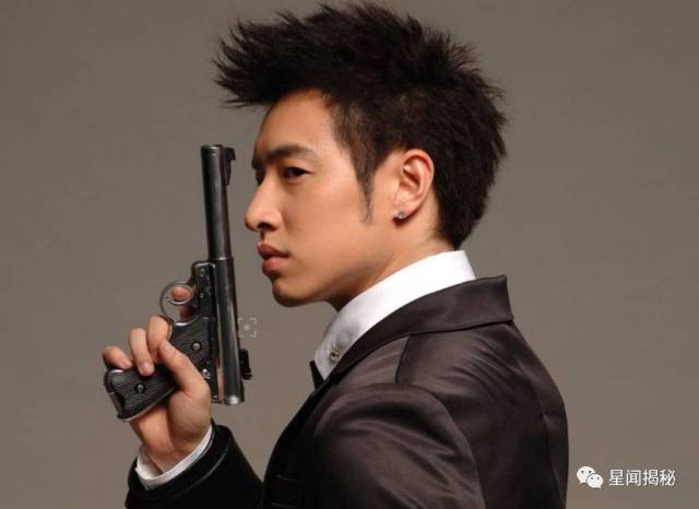 潘玮柏吴昕叕上热搜了,他们在一起了吗?细数今