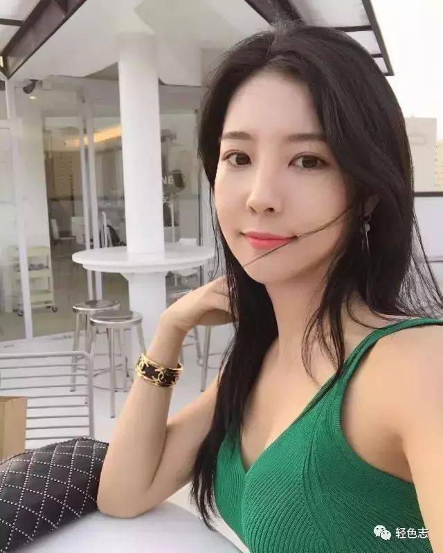 【美图】她才是穿衣显瘦,脱衣有肉!-搞笑频道-手机搜狐