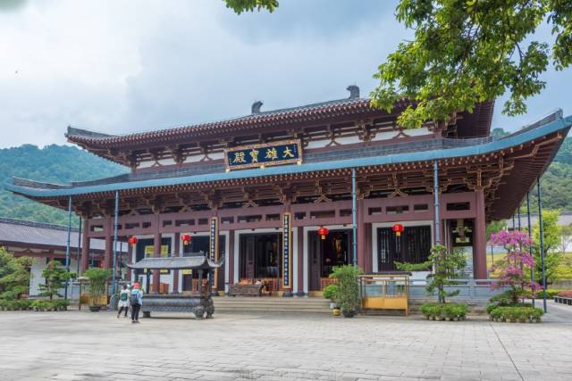 明朝第二位皇帝,被叔叔篡权后在广西这座寺庙中隐居了