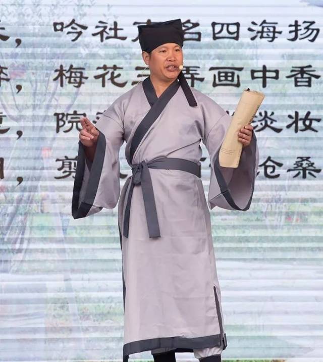 这些农民诗人将美好生活定格在诗歌中