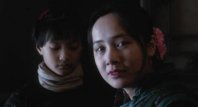 蒋雯丽皮肤干到全脸浮粉也不保养？难怪绯闻赶