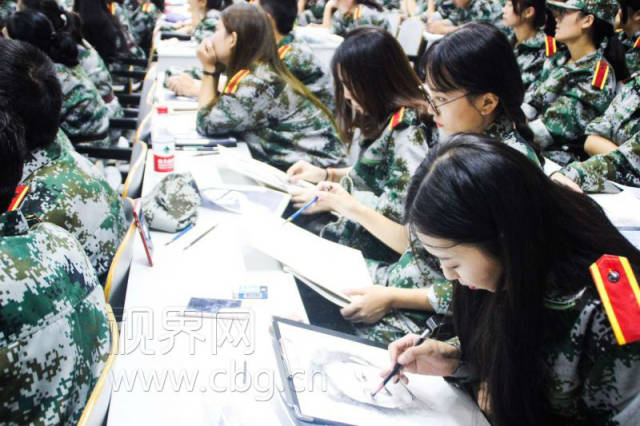 缅怀革命烈士 百名大学生手绘"江姐"