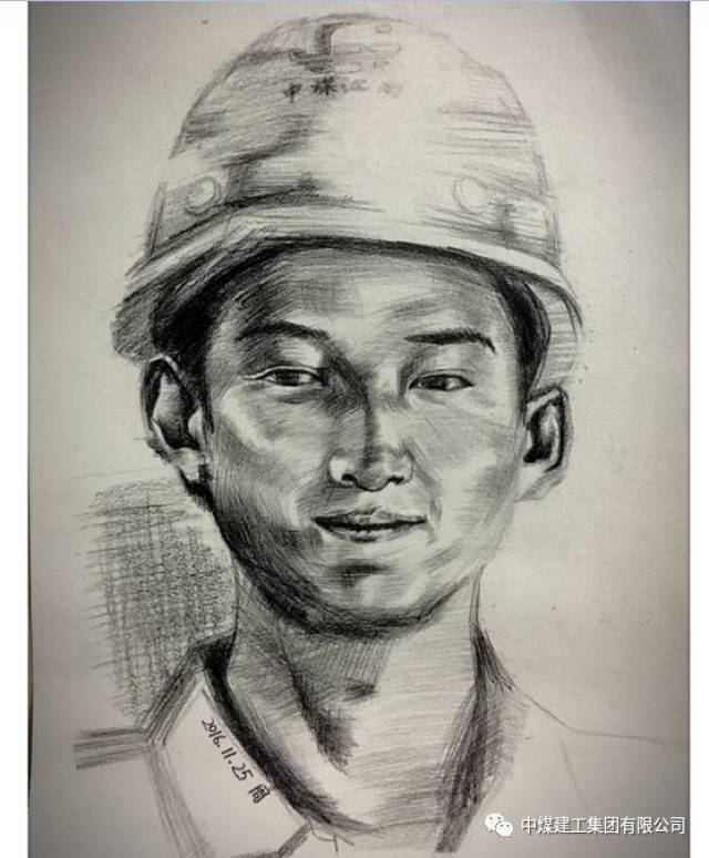 微笑,自己画出平日里虽然辛苦,但是依然微笑的建工人形象-素描画