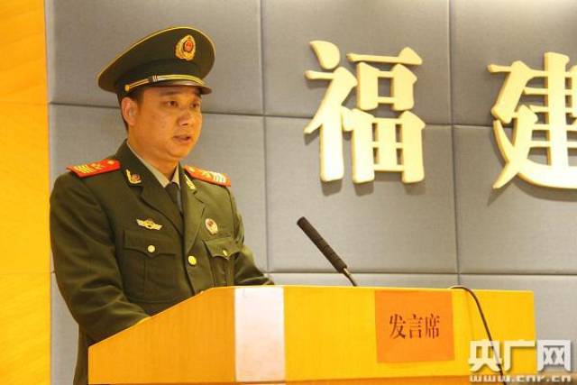 十九大代表说|涂颜淼:消防"兵王"的忠诚与奉献 26年如一日