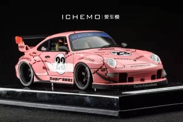 开箱报告 | 1:18,合金全开,rwb 保时捷 993,粉猪!