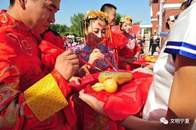 【移风易俗】"古韵灵州·新风婚尚"灵武集体婚礼盛大举行