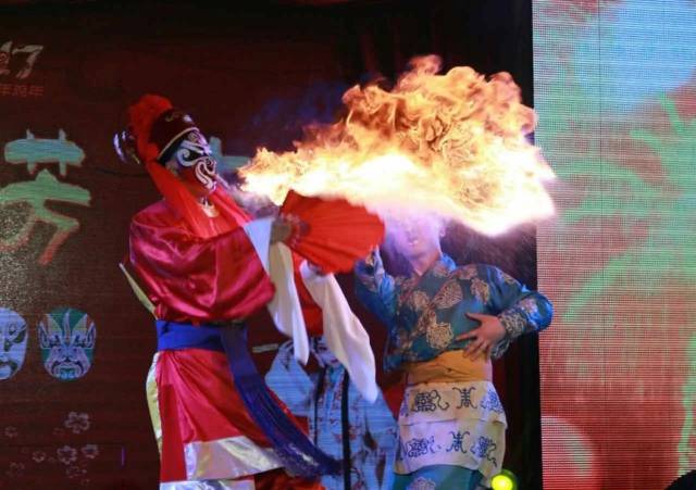 【看戏】陕西广播电视台《秦之声》迎国庆惠民