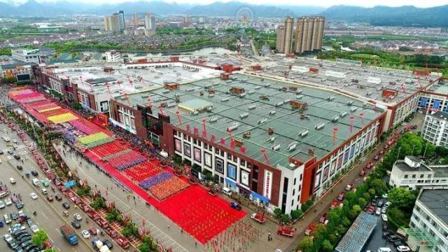 ��������г�����è�������������й�С��Ʒ��һ���ϰ��й���Ʒ��