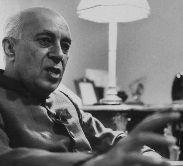 建国之初,中国连印度与非洲都比不上,现在凭什