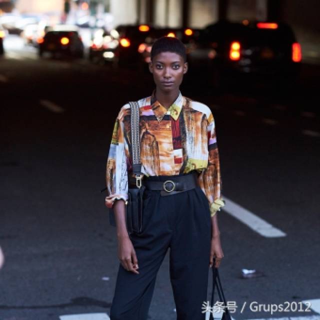 服装穿搭博主达人 0438cf1a5f2e4c61954abffacb9e5cbb.jpeg