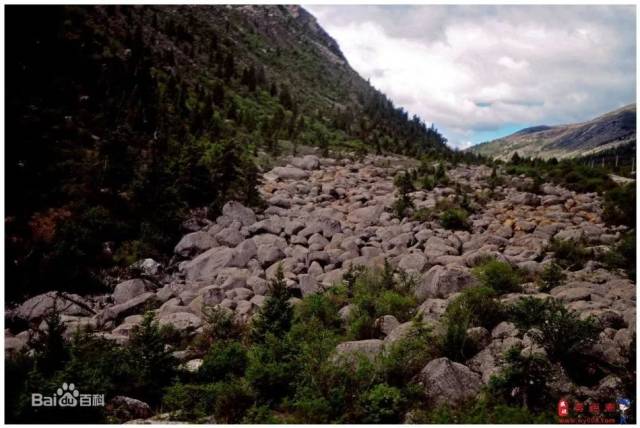 重磅!威远这个镇发现百万年前冰川遗迹地质奇观?