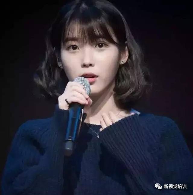 wob头 wob头其实是wavy bob的缩写,就是卷卷的空气感波波头,真的太美