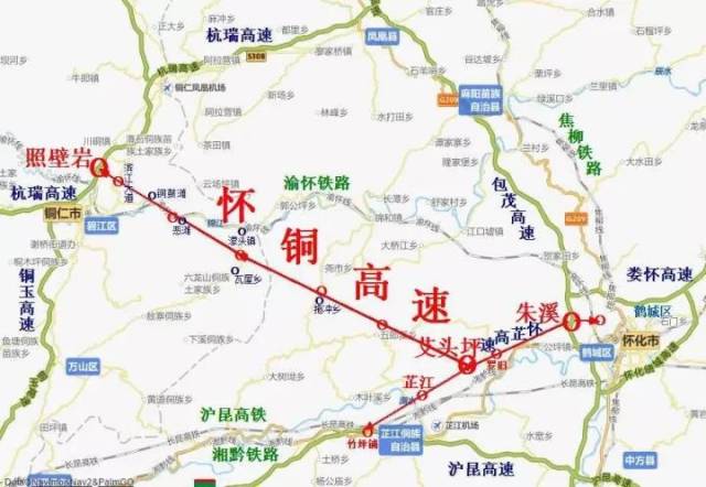 高速公路起于已经规划的怀化至芷江高速公路罗旧镇,往西北经麻阳拖冲