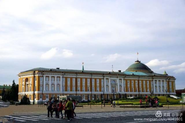 这栋克里姆林宫办公楼,俄罗斯总统普京办公地.