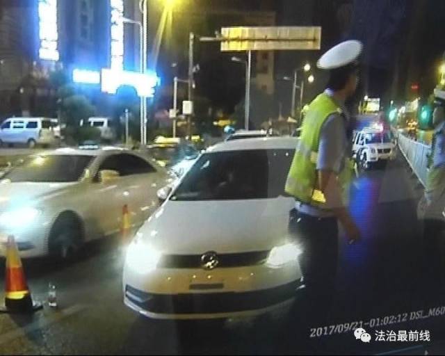 车主加装排气管引轰鸣 柳州交警出大招