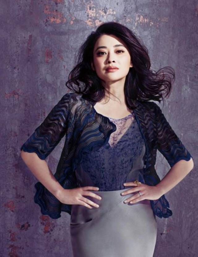 42岁梅婷产后暴瘦30斤,重回颜值巅峰