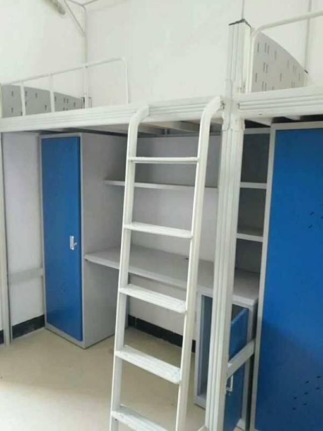 防城港市北部湾高中今天正式投入使用!