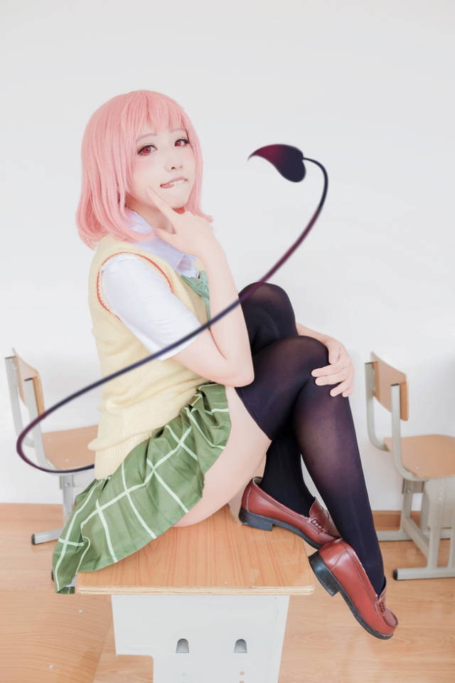 出包王女 梦梦·贝莉雅·戴比路克 cosplay