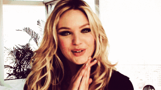 倪妮baby都爱它,秀场超模争着化?恋爱蜜桃妆荣登最in第一妆!