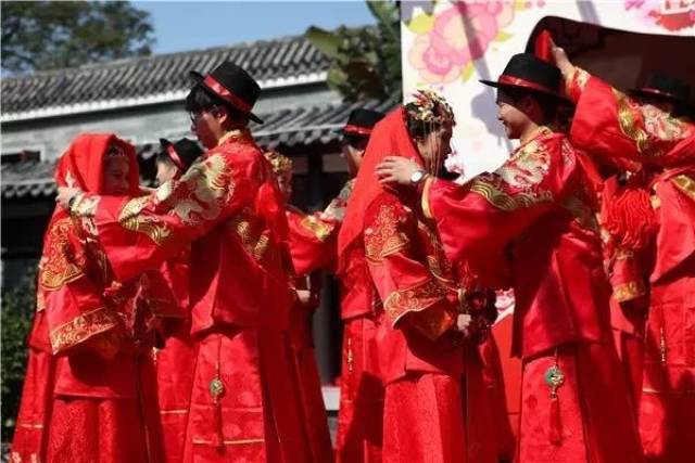 史上最抵!599元包你一场中式婚礼!婚照、蜜月