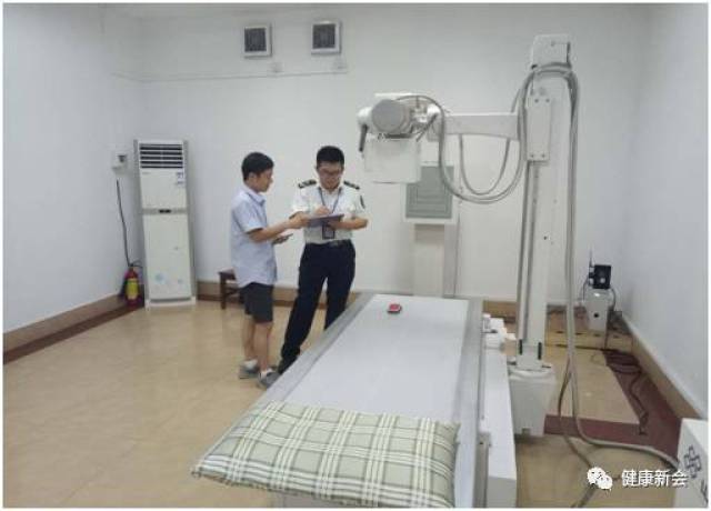 如何理解医疗监管机构的职责与作用?