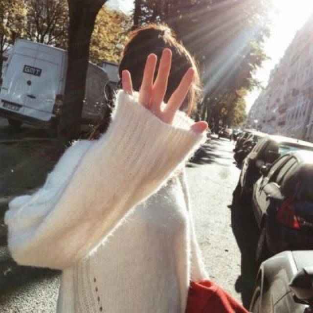 女生头像丨人生不能太过圆满,求而不得未必是遗憾.