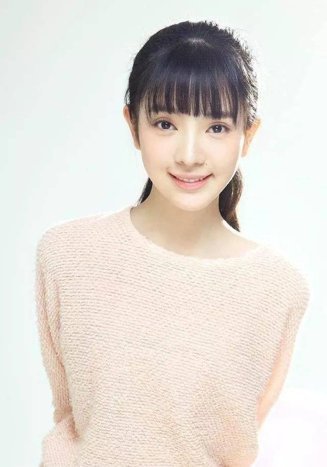 【妙龄校花】00后美女校花 | 雨婷儿