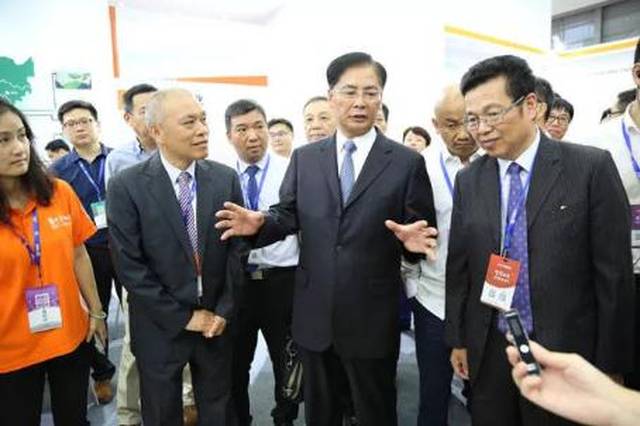 今天,物业行业里的“世博会”开展啦!