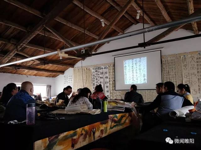 公益书法培训图片 aaa20065b0e948d19a2eebe53558eb87.jpeg