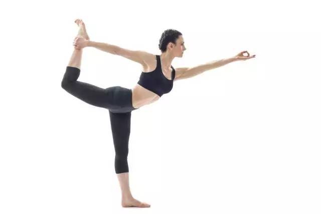 平衡体式是练瑜伽提升注意力的"种子"!