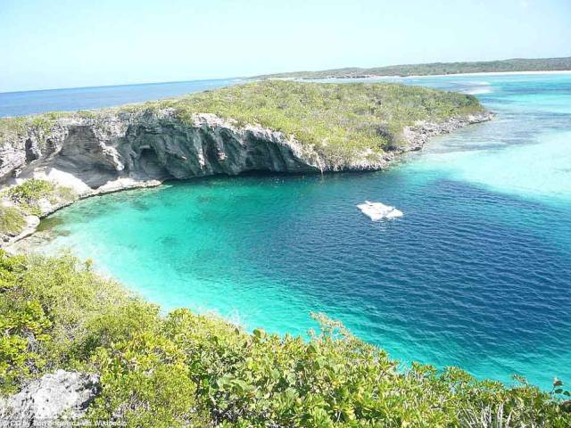 1958年7月9日,阿拉斯加的利图亚湾(lituya bay)发生了海拔最高的海啸