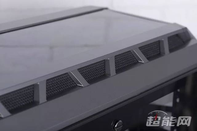 酷冷至尊mastercase h500p机箱评测:赐予rgb的铠甲之魂