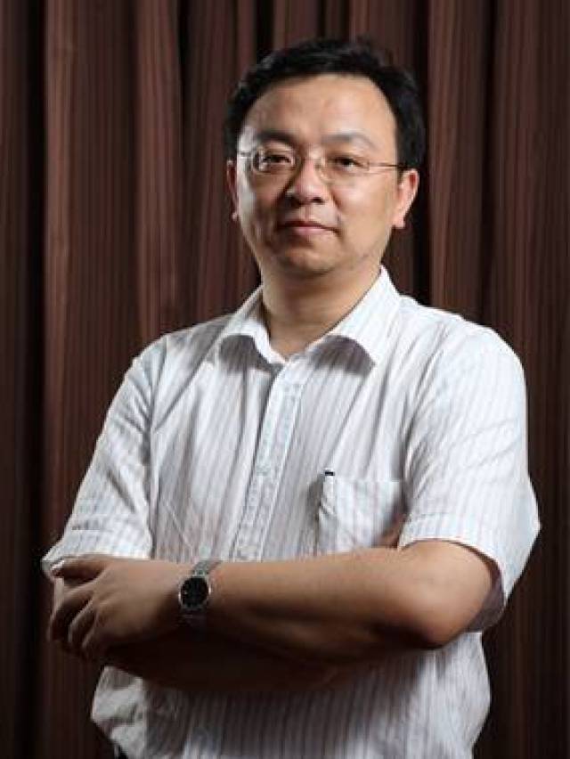 总部:上海 吕向阳,张长虹夫妇 排名:第65名 财富:330亿元 企业:融捷